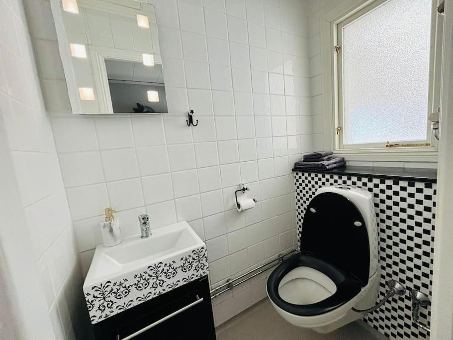 3Bdr Close To Nature A Beautiful Home Lake Nearby Uppsala Exteriér fotografie